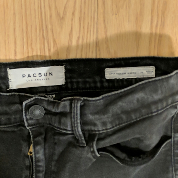 PacSun Super High Rise Jegging Black - Picture 2 of 3